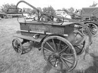 Čtyřkolová hasičská stříkačka vyrobená v roce 1882 Čtyřkolová hasičská stříkačka vyrobená v roce 1882